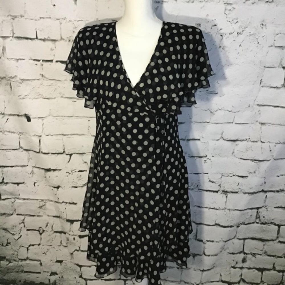 ☀️Teri Jon by Rickie Freeman Size 6